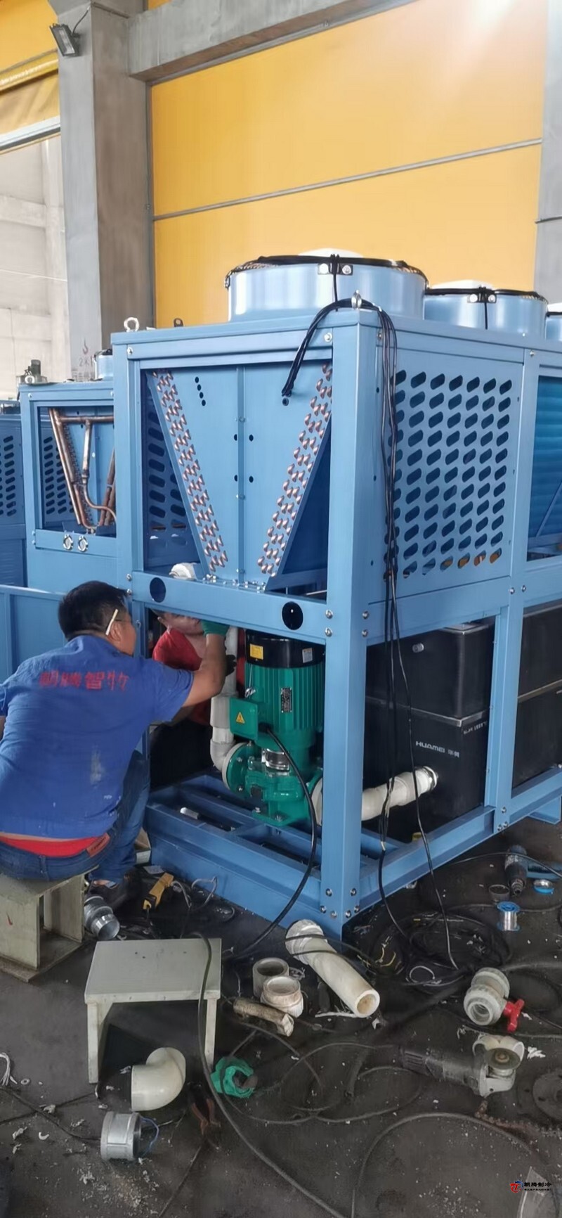 风冷冷水机是什么？工业冷水机解析